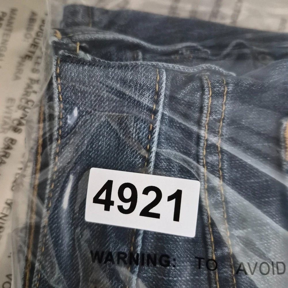 Carhartt Holter Jeans Men's 38x30 Blue Denim Relaxed Fit Straight Fit Work NWT